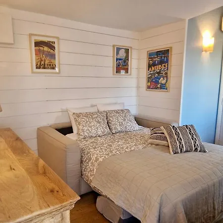 Lovely One Bedroom In The Old Town Of * Antibes