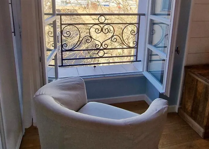 Lovely One Bedroom In The Old Town Of